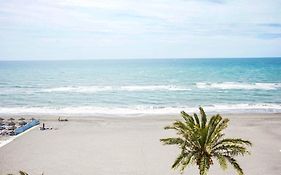 Precioso Apartamento En Primera Linea En Torrox